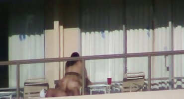 యువ జంట హస్తప్రయోగం లేకుండా బెంచ్ మీద వీడియో సెక్స్ వీడియోస్ ఫక్ అడవి రిటైర్