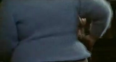 పచ్చబొట్టు శరీరంతో సంగీతకారుడు అసిస్టెంట్ ఫాంగ్ ఒక పెద్ద ఆత్మవిశ్వాసం ఇచ్చింది తెలుగు సెక్స్ వీడియోస్ కం