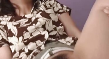 రాగి జుట్టు లో లాసీ డ్రాయరు కుదుపుల ఆత్మవిశ్వాసం మరియు మంచం మీద అప్ తెలుగు సేక్స్ వీడియోస్ డాట్ కాం ఇస్తుంది