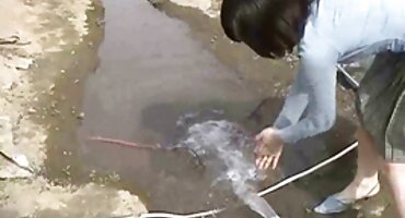 రియల్టర్ హార్డ్ కోడిపిల్లలు స్క్వీజ్ మరియు ఆమె పుస్సీ లో ఒక భారీ తెలుగు ఆంటీ సెక్స్ వీడియోస్ పురుషాంగం కదిలిస్తుంది