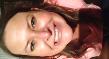 అందమైన పడుచుపిల్ల, ఇంట్లో ఒంటరిగా వదిలి, దుస్తులు మరియు వివిధ తెలుగు సెక్స్ వీడియోస్ ఓపెన్ విసిరింది ఆమె పుస్సీ హస్త ప్రయోగం