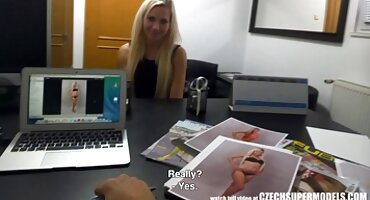 స్టెప్డాడ్ సవతి కుమార్తె వద్దకు మరియు ఫక్ అనుమతి సెక్సీ వీడియోస్ తెలుగు వచ్చింది