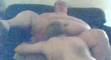 యాష్-బ్లాండ్ ఒక వ్యక్తి తో సెక్స్ వీడియోస్ ప్లీజ్ కం ఒక స్పంకీ ఫక్-ఫెస్ట్ కోసం ఆమె కాళ్ళు బేరింగ్